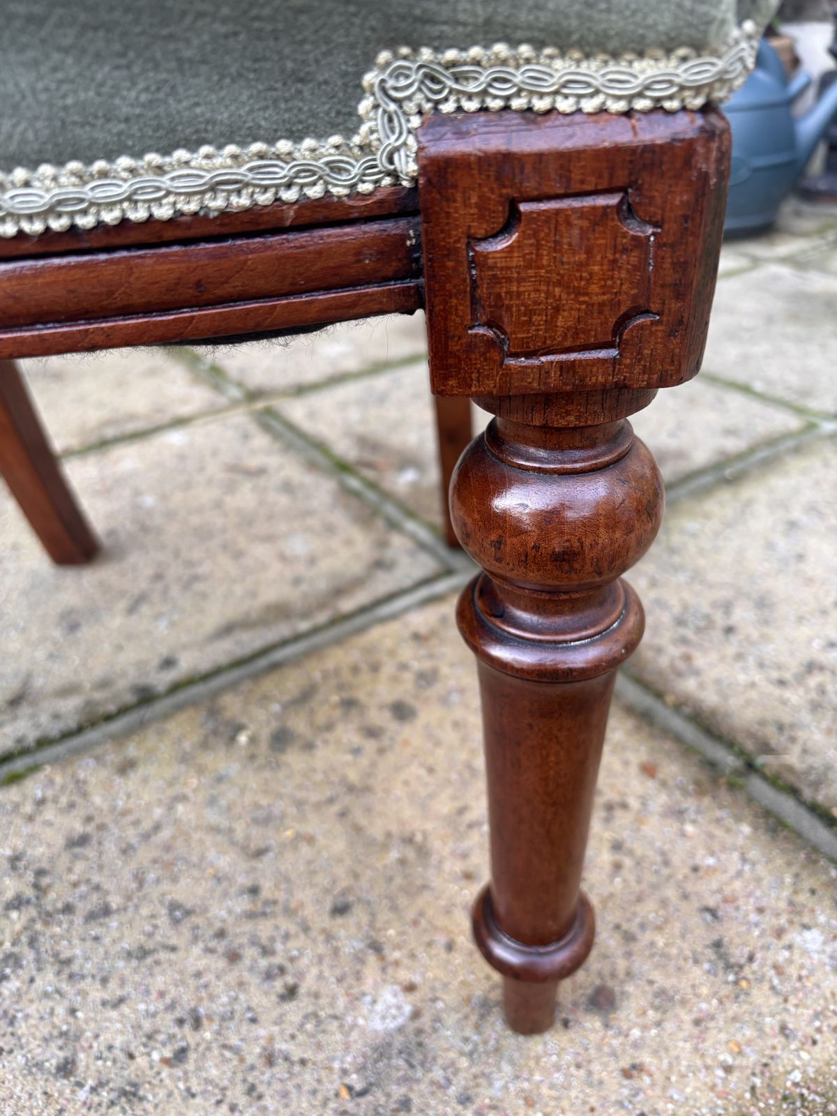 6 Late Victorian Dining Chairs photo 400.0