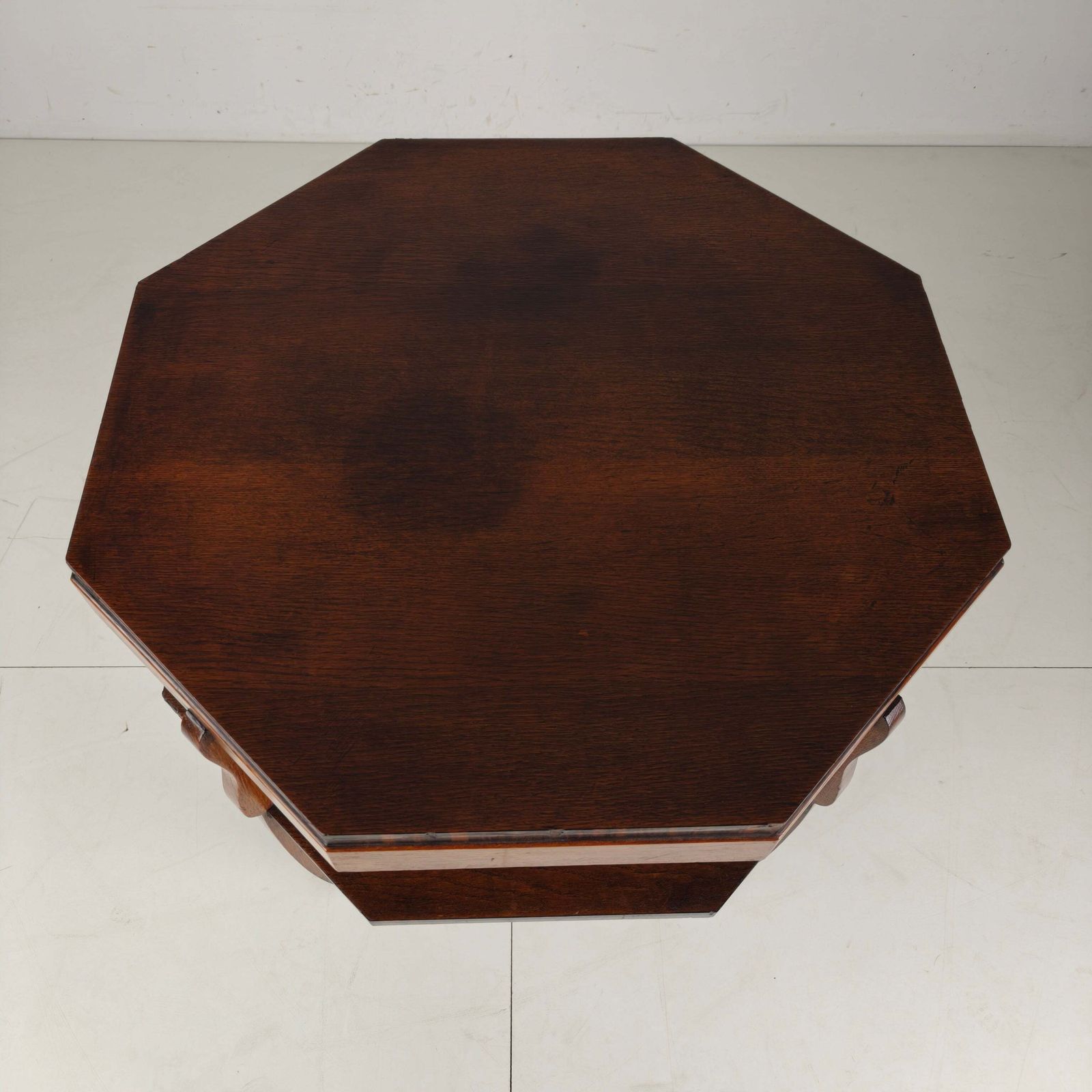 Amsterdam School Coffee Table – Oak With Veneer Inlay, Circa 1920 photo vinterior