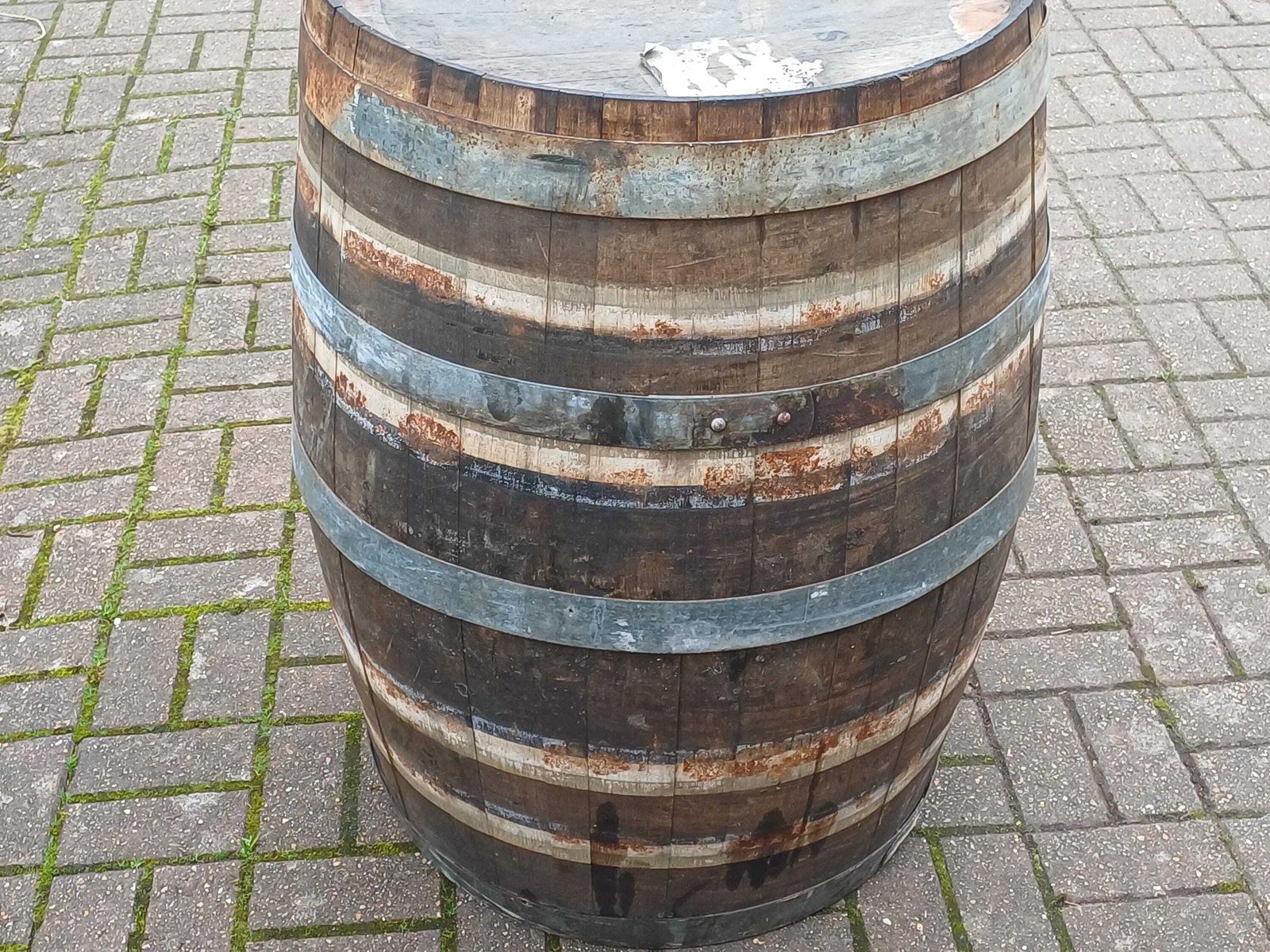 Large Vintage Oak Wine Barrel American Oak Medium Toast Plus Garden Planter Rustic Side Table Distillery Barrel Decorative Oak Cask. photo furniture