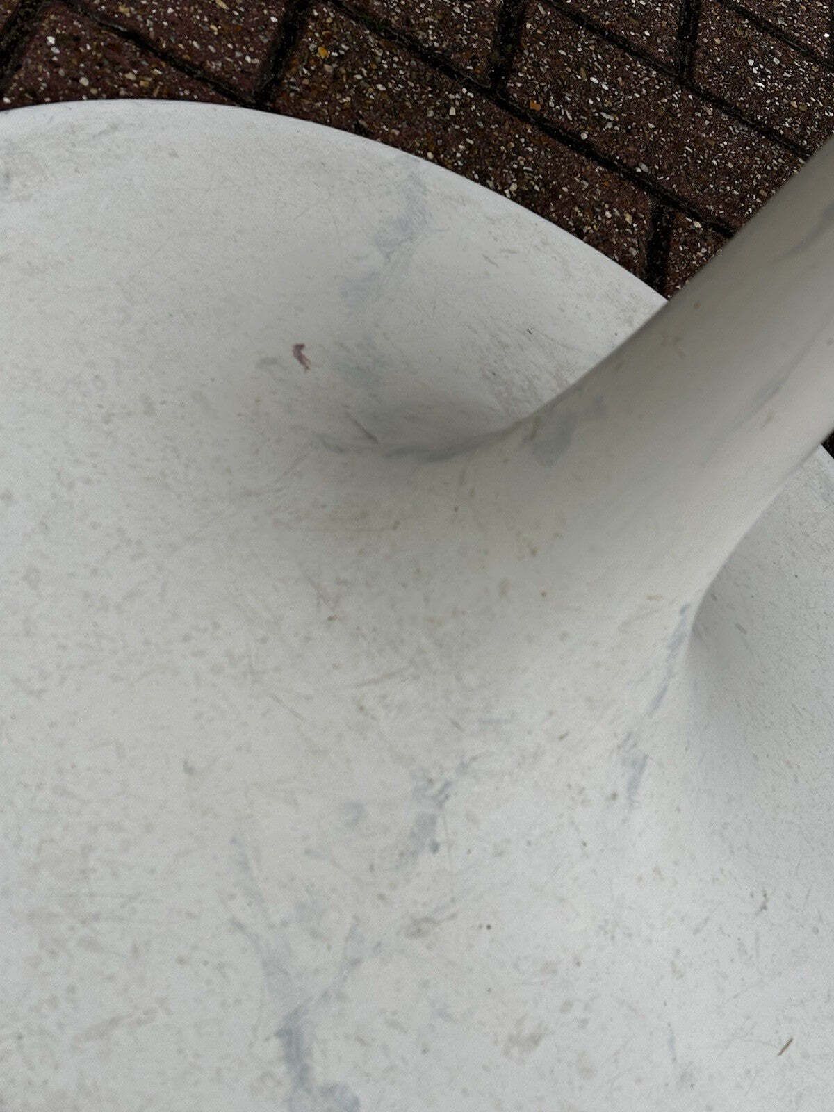 1960s Eero Saarinen For Knoll Tulip Dining Table photo vinterior