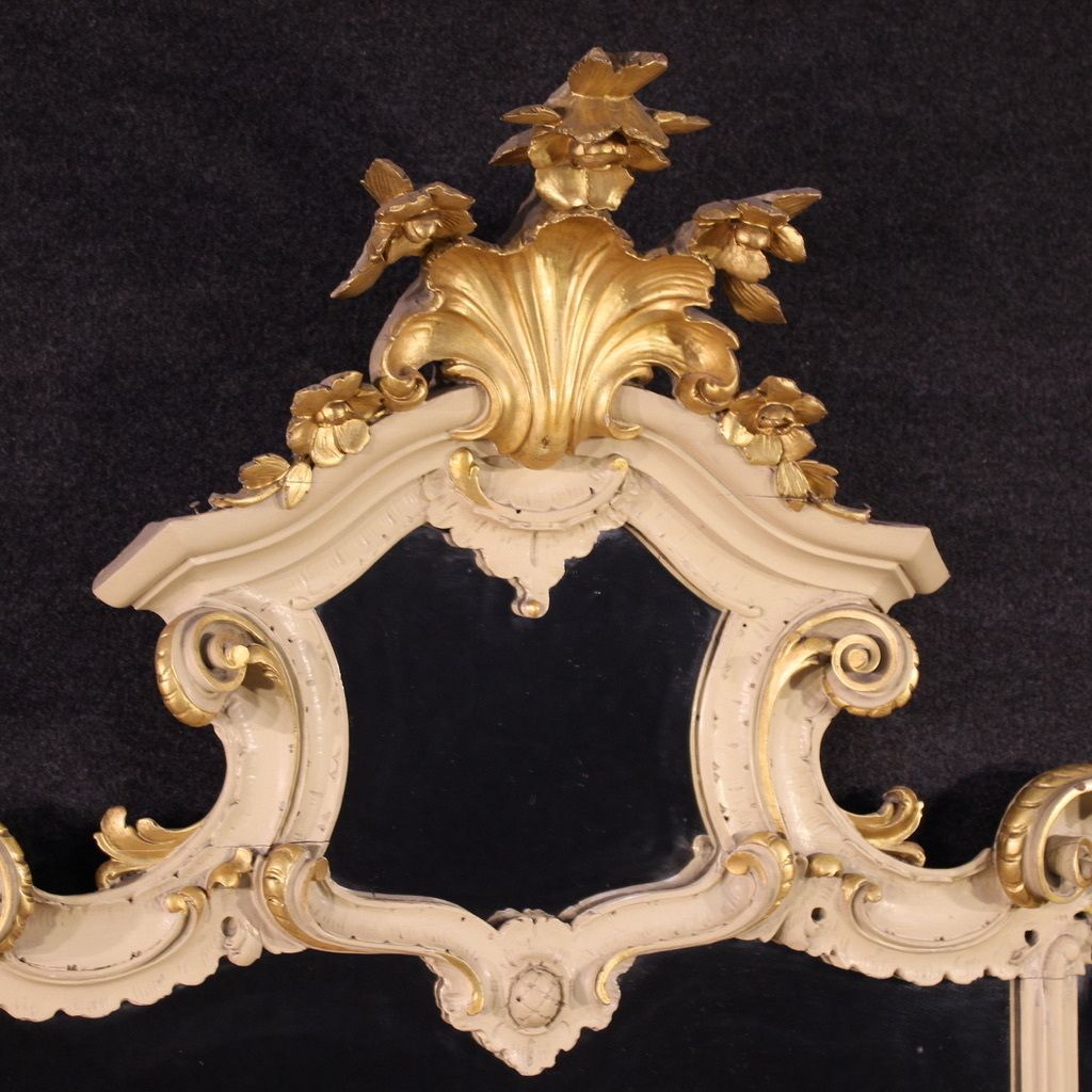 Great Lacquered And Gilded Louis XV Style Mirror From The 20th Century photo for sale