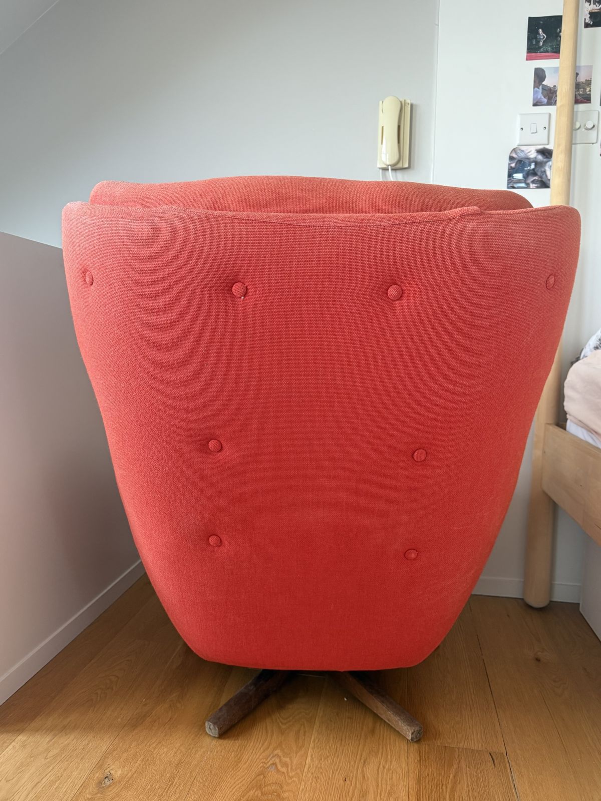 1970s Parker Knoll Glide Statesman Swivel Tilt Base Egg Arm Chair photo for sale