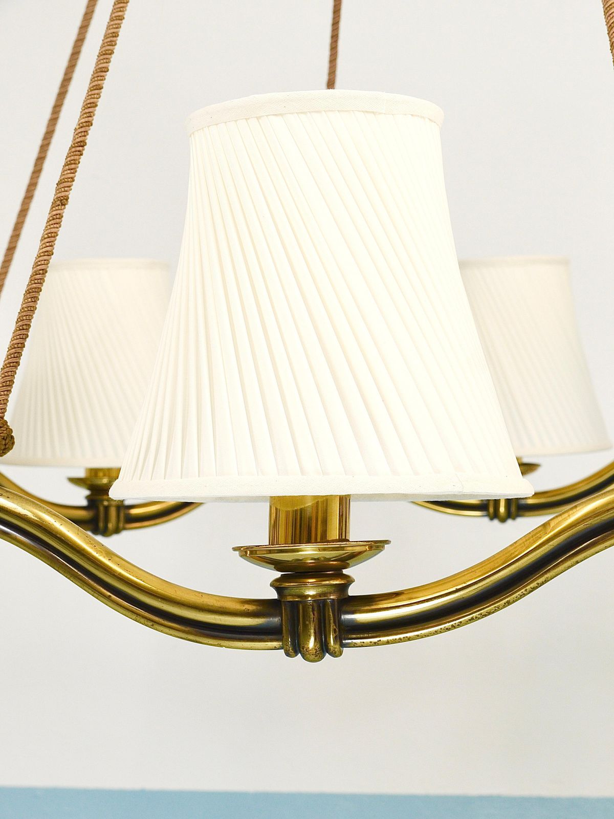 Hugo Gorge Large 48“ Viennese Modernism Curved Brass Wave Chandelier, 1940s photo buy