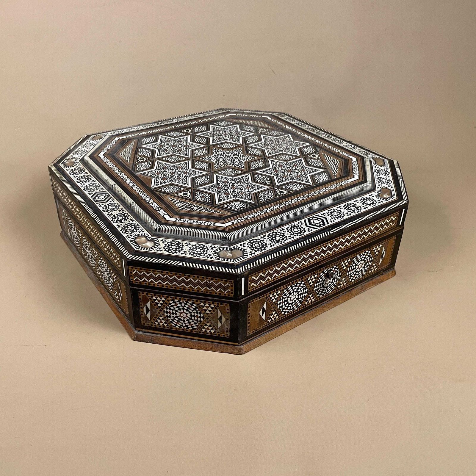 Wooden Hexagon Marquetry Inlay Box Trinket Jewellery Lidded Top Lid Patterned Pattern Handmade Table Top Wood Key Lock Geometric Pattern photo furniture