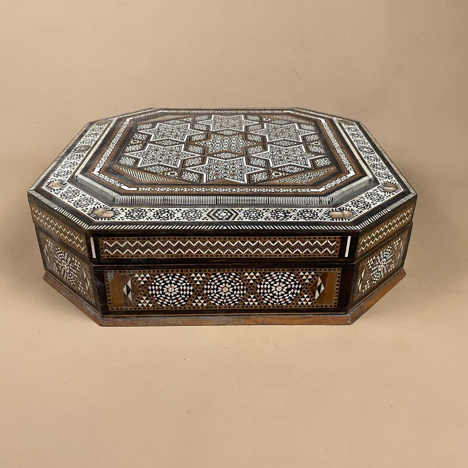 photo furniture Wooden Hexagon Marquetry Inlay Box Trinket Jewellery Lidded Top Lid Patterned Pattern Handmade Table Top Wood Key Lock Geometric Pattern