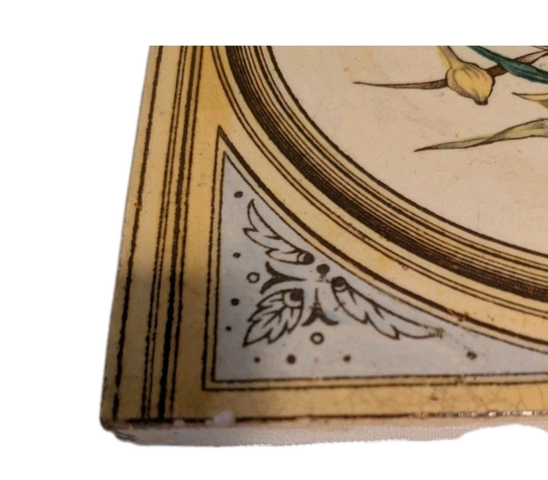 Daffodils & Beasts Tiles Late Victorian / Aesthetic Movement (Circa 1880–1890) photo 95.0