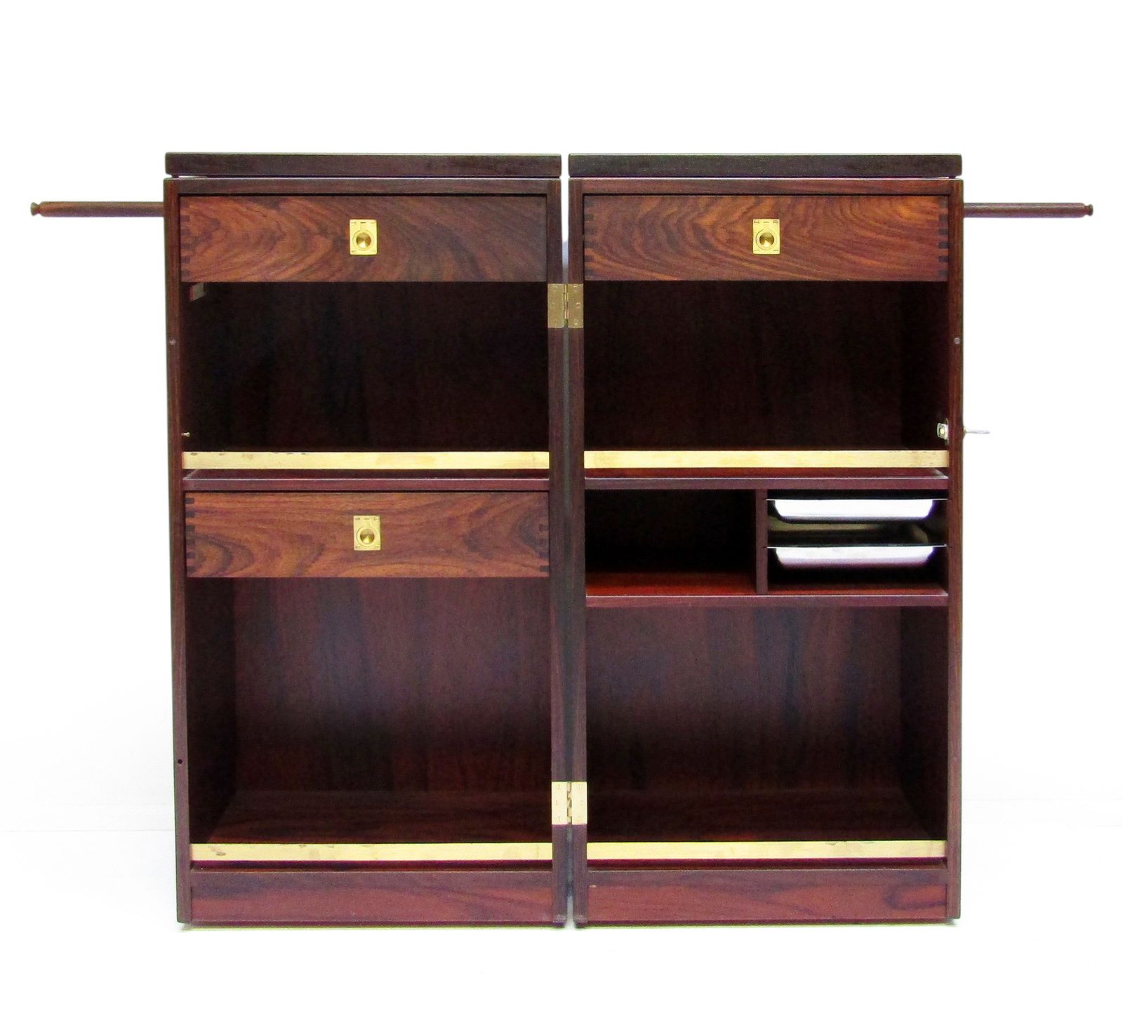 1960s Danish Metamorphic Bar In Rosewood By Reno Wahl Iversen For Dyrlund photo vintage