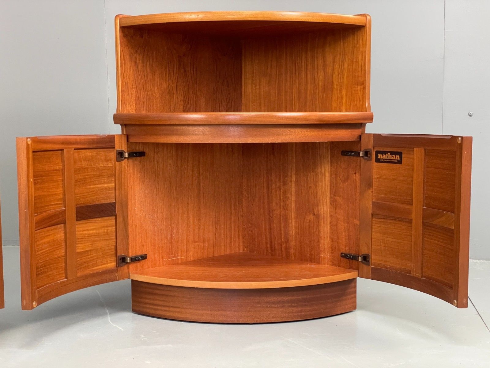 Vintage Nathan Bedside Cabinets Corner Units Pair Squares Retro Eb11675 Mwoo photo vinterior