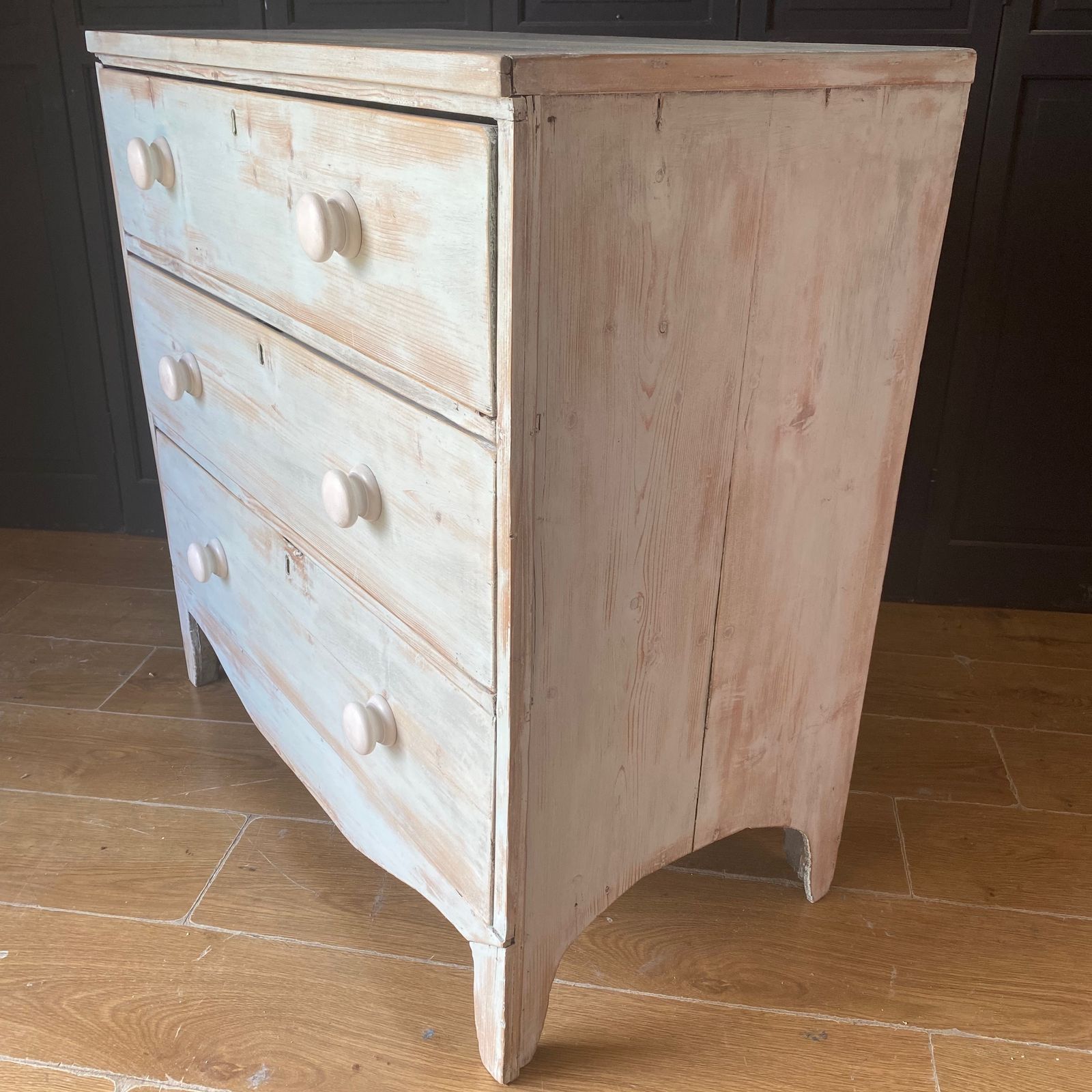 Rustic 19th C Pine Chest Of Drawers photo vinterior