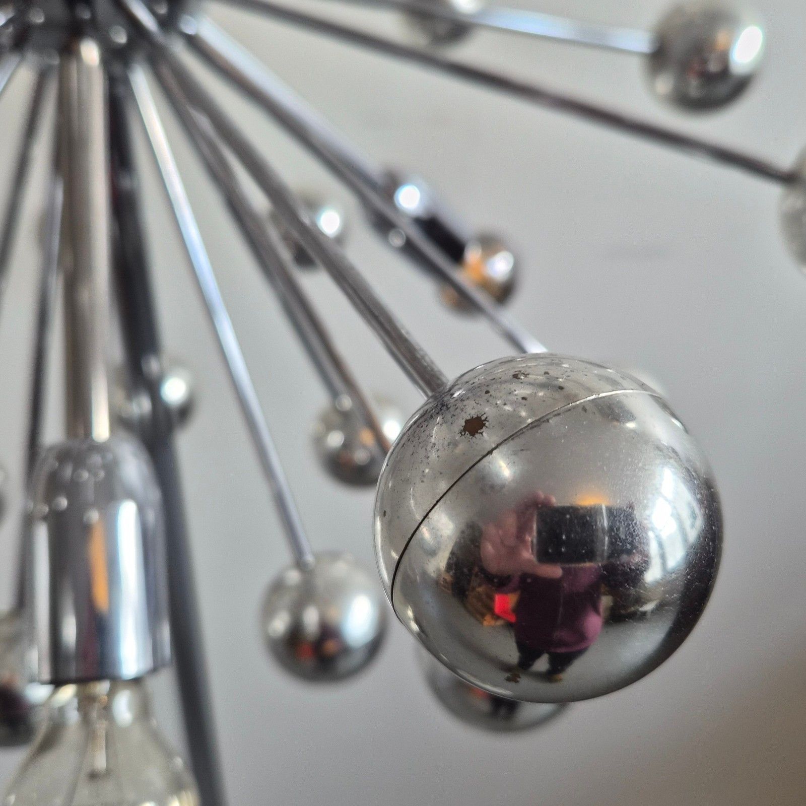 photo furniture Lampadaire Vintage Sputnik Space Age 1970 En Metal Chrome & Boules Argentees 70s