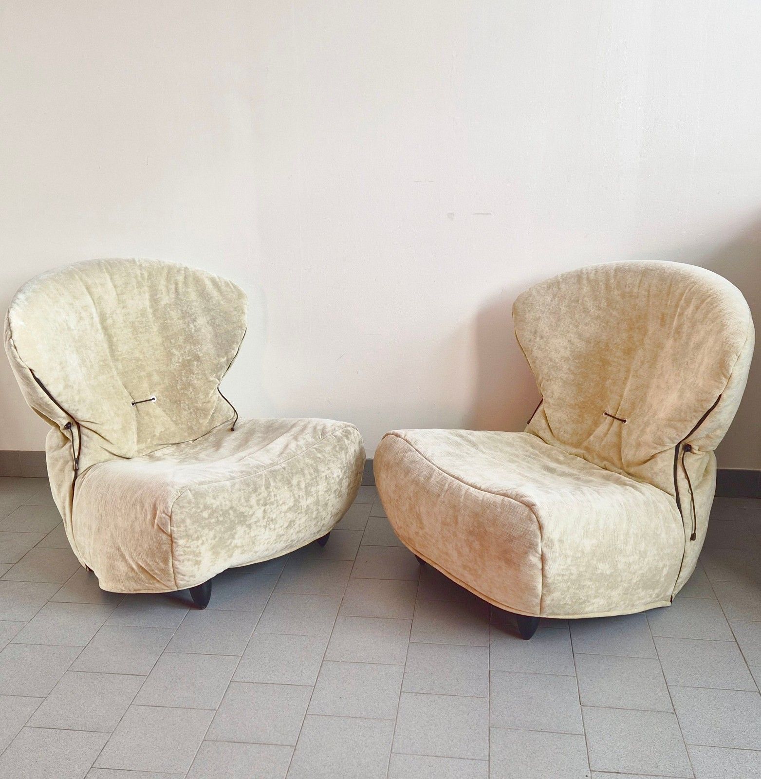 Furniture Pair Of Vintage Annie Hieronimus Cinna 90s Feminina Body Driver Chairs photo