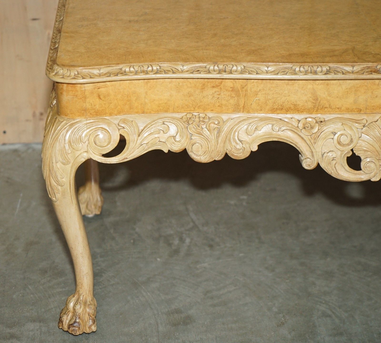 Exquisitely Hand Carved  Burr Walnut Coffee Cocktail Table Lion's Hairy Paw Legs photo 1750.0