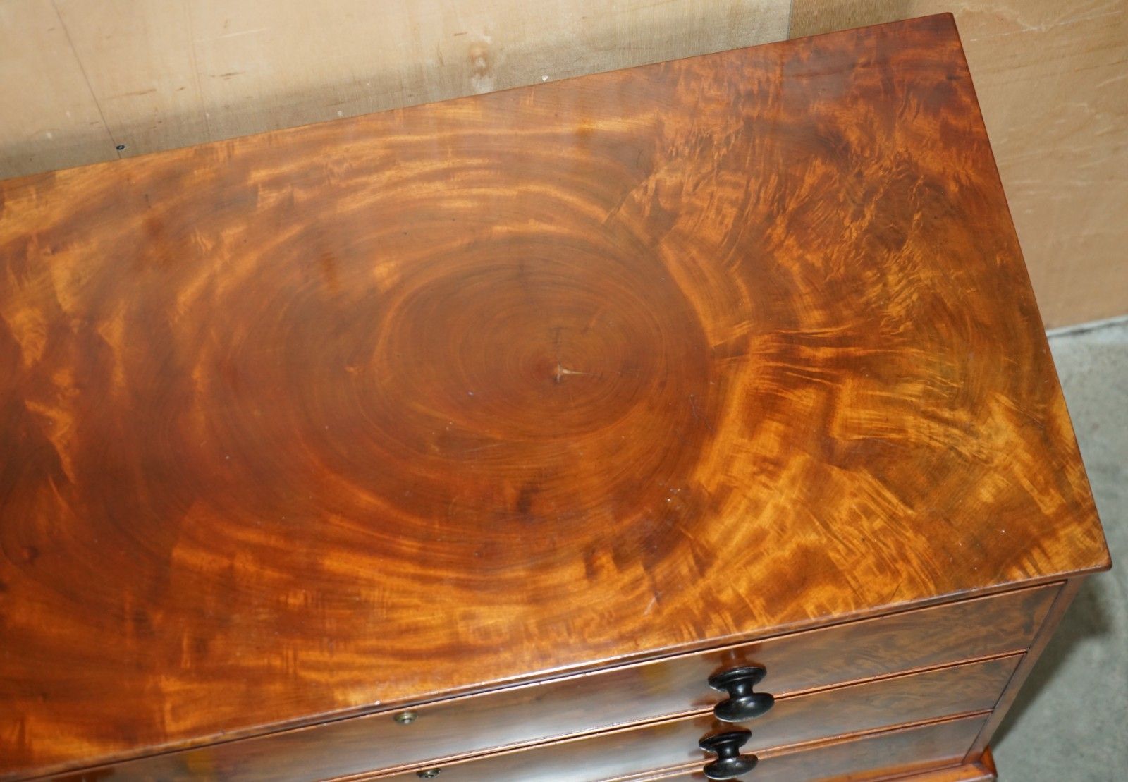 Exquisite Timber Patina Satin Walnut Victorian Circa 1860 Chest Of Drawers photo vinterior