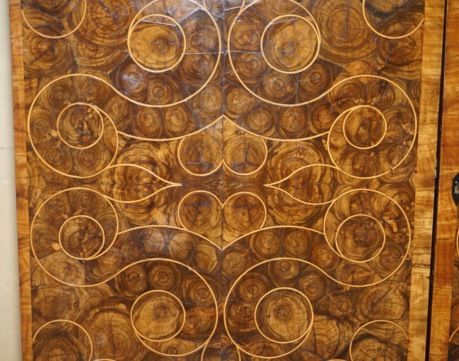 Captain Edward George Spencer Churchill Circa 1710 Oyster Veneer Chest On Stand photo 19950.0