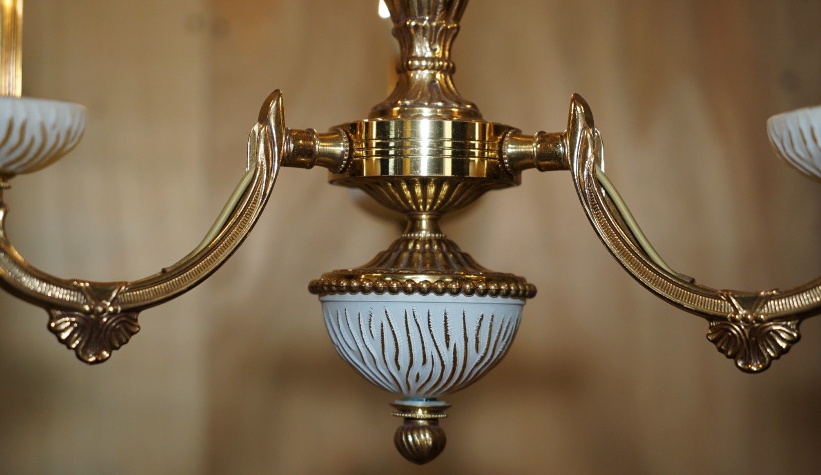 1 Of 4 Reccagni Made In Italy Brass & Frosted Glass 3 Candle Light Chandelier photo buy