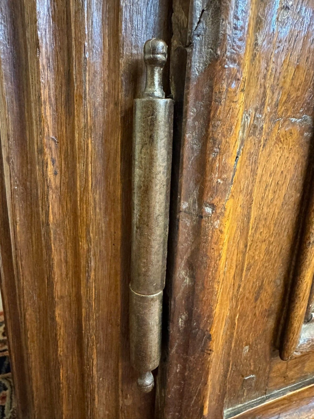 photo vintage Antique French Country Oak Two Door Cupboard Circa 1870