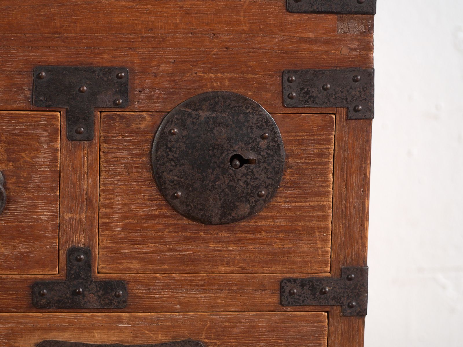 Japanese Ko Dansu With Hinged Lid And Drawers In Paulownia Wood, Meiji–Taishō Period, Circa 1868–1926 photo vintage