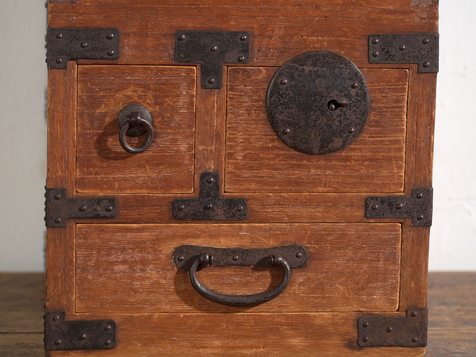 photo furniture Japanese Ko Dansu With Hinged Lid And Drawers In Paulownia Wood, Meiji–Taishō Period, Circa 1868–1926
