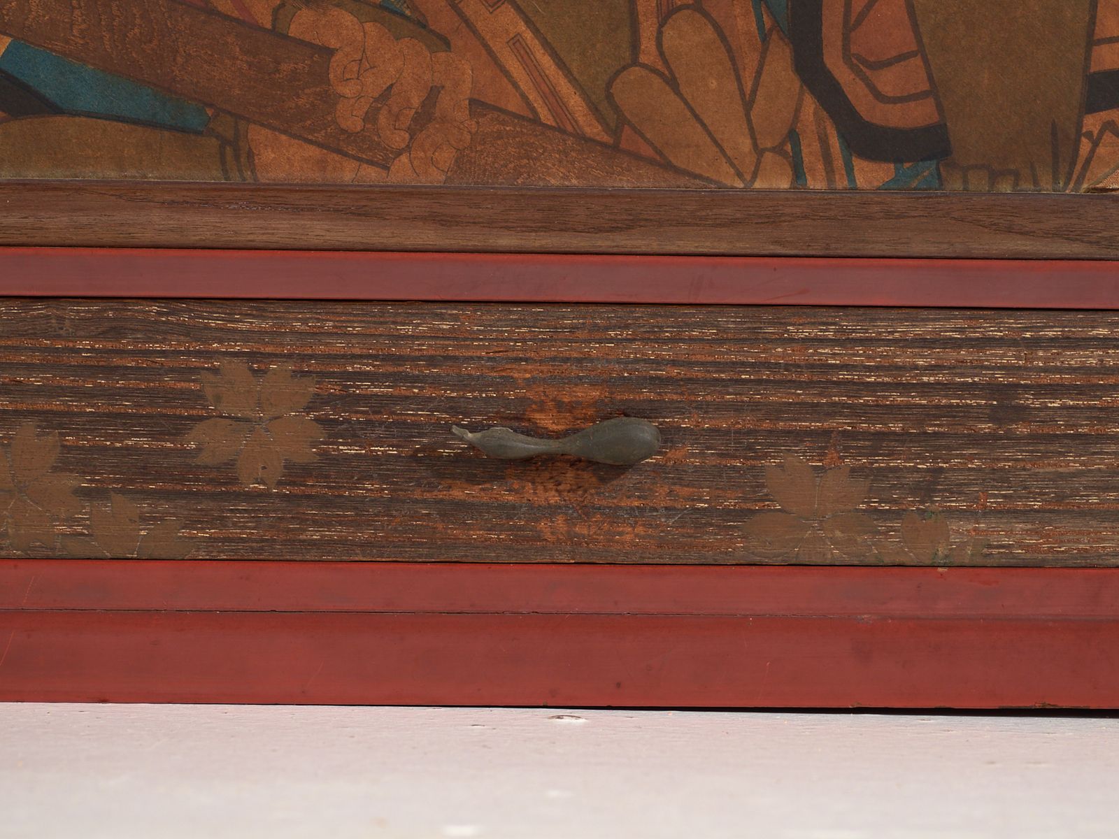 photo for sale Japanese Cabinet With Kabuki Decorated Sliding Doors In Paulownia Wood, Early Showa Period, Circa 1926–1970