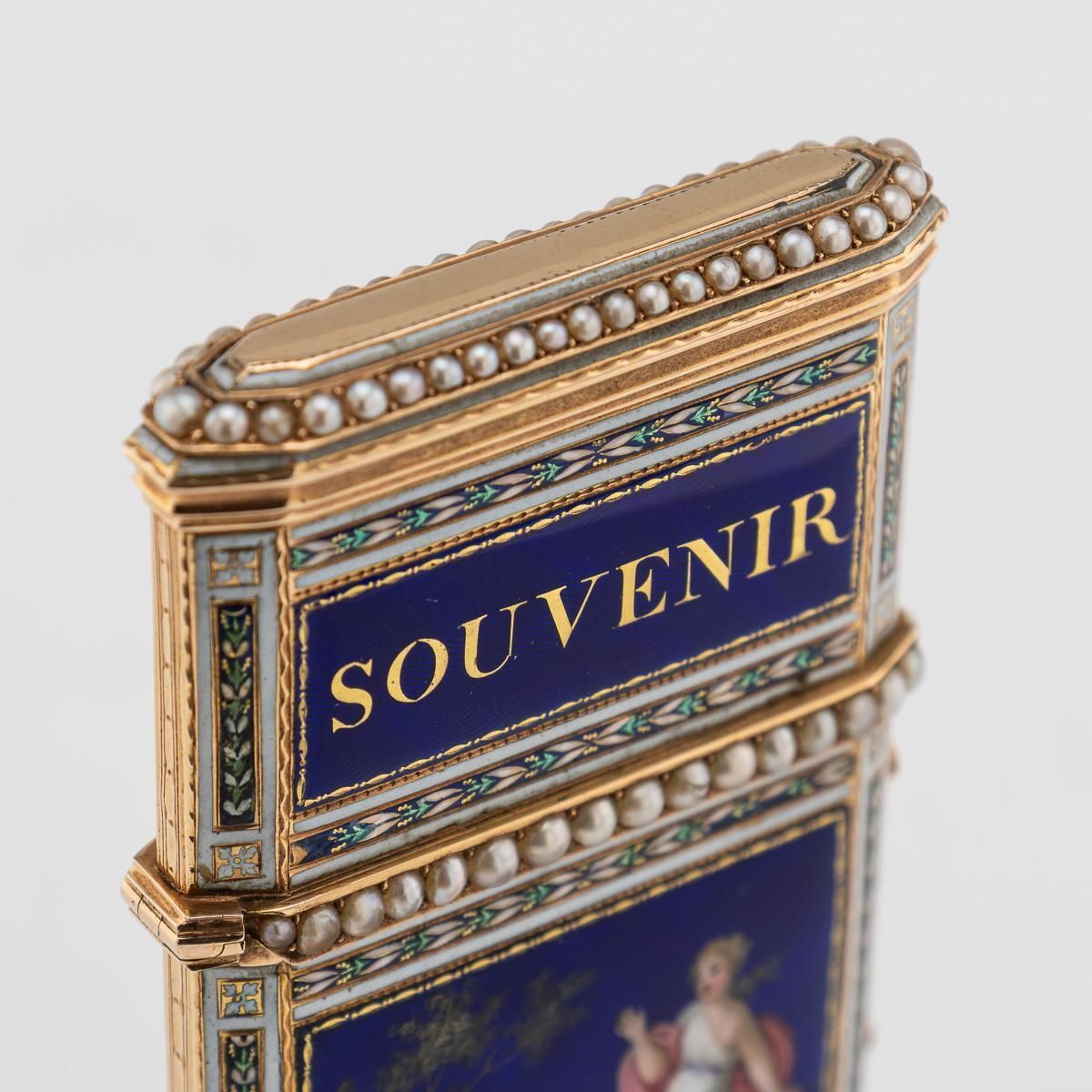 photo vintage Antique 18thc Swiss Gold, Enamel & Seed Pearl Aide Memoire "Souvenir" Box C.1790