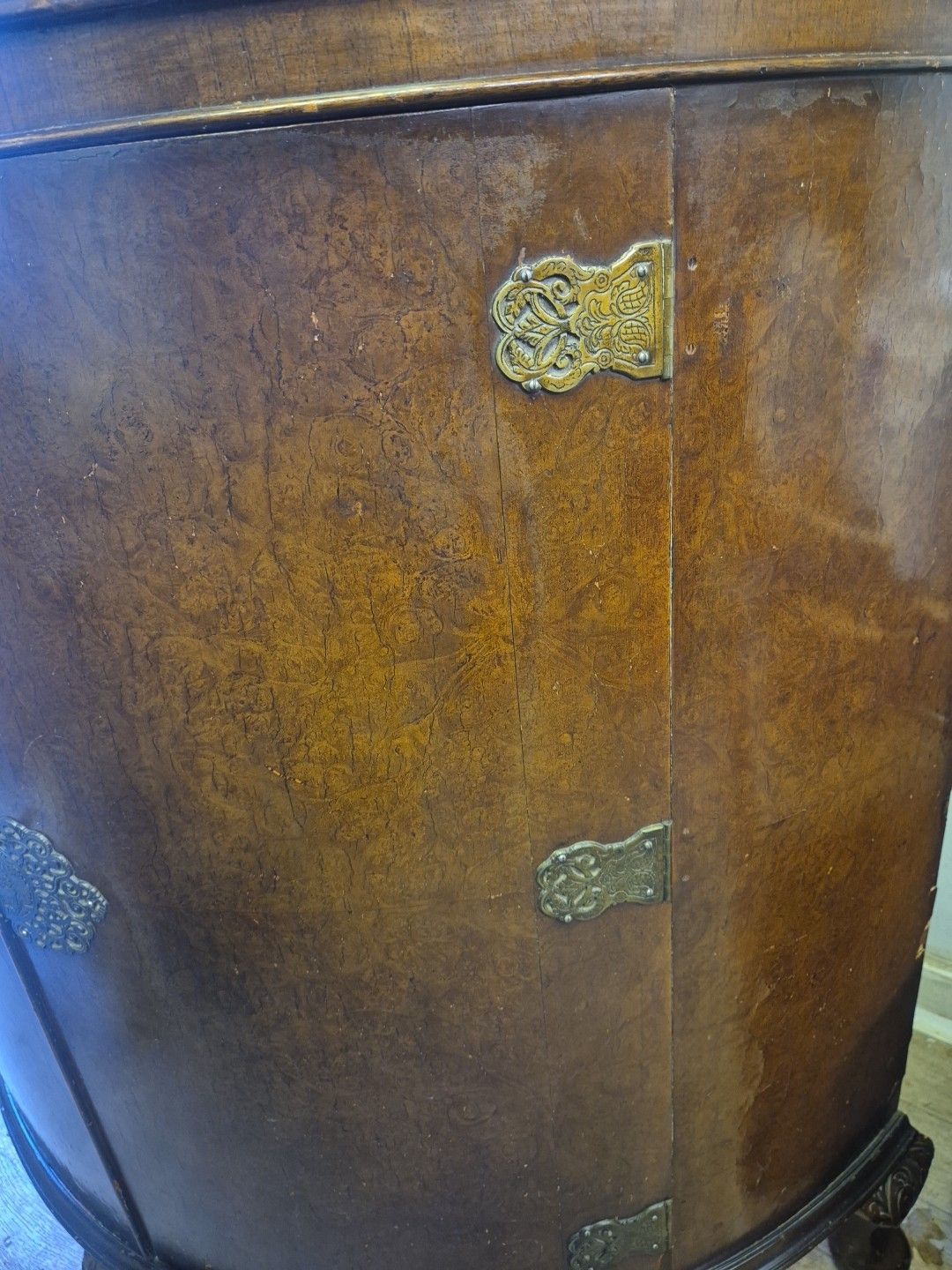 Furniture Early 20thc Burr Walnut Demi Lune Side Cocktail Drinks Cabinet By G & F photo
