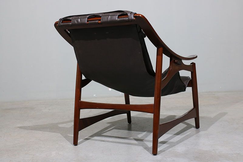 Armchair + Footrest With Brazilian Design photo vintage