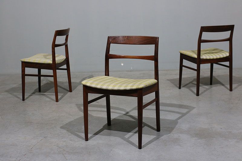 Set Of 4 Henning Kjaernulf Chairs In Rosewood. photo Furniture