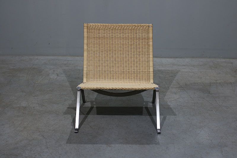 Poul Kjaerholm Armchair, Model Pk22 photo furniture