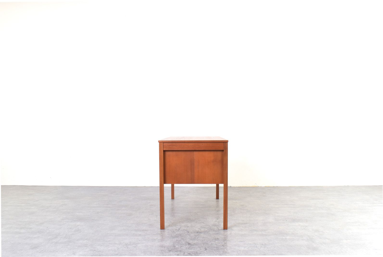 Mid Century Danish Teak Desk From Domino Møbler, 1960s. photo vinterior