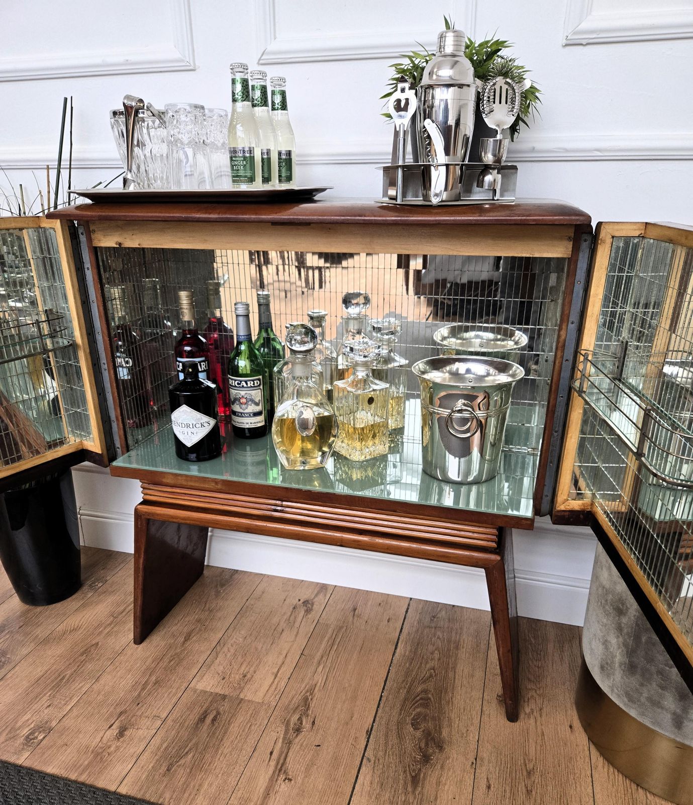 1950s Art Deco Mid Century Italian Walnut Mirror Mosaic Sideboard Bar Cabinet photo vinterior