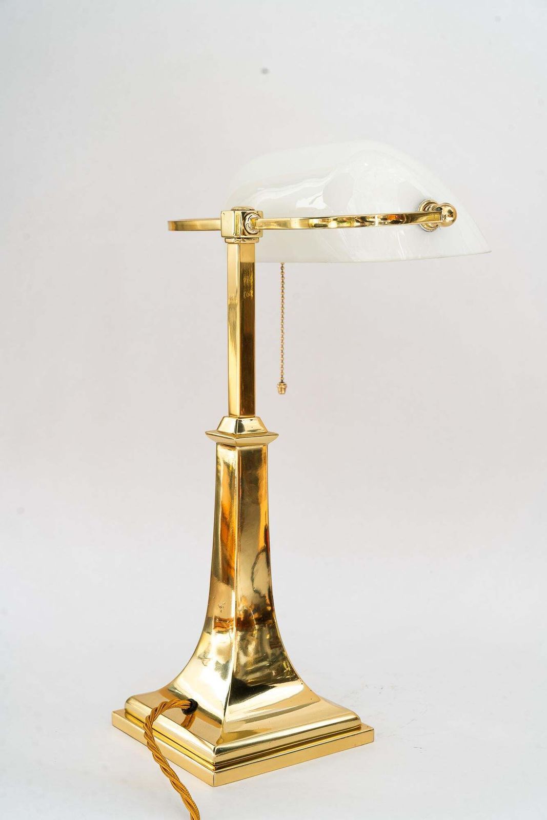 Art Deco Banker Lamp With Original Glass Shade Around 1920s photo 787.0