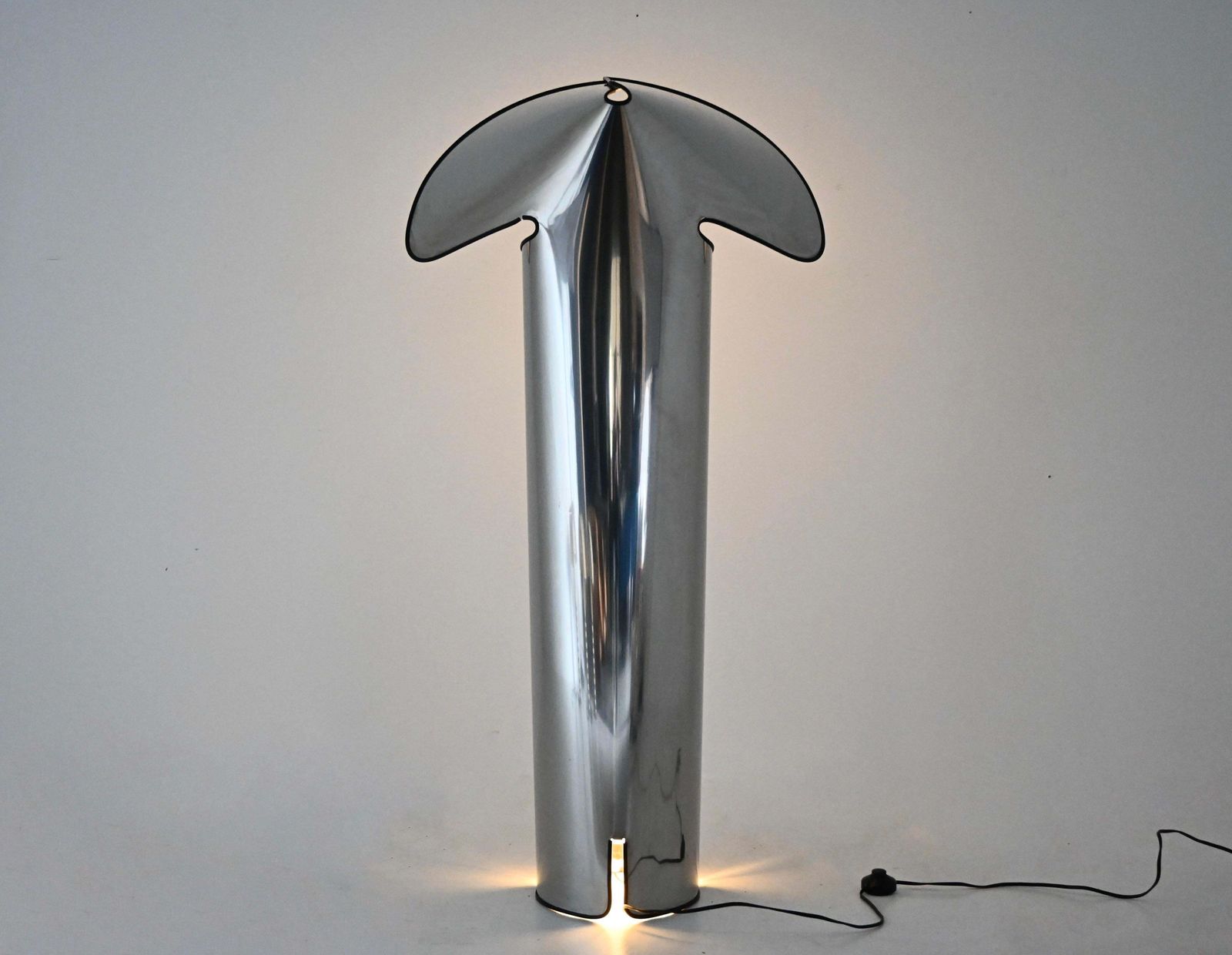 photo furniture Floor Lamp «Chiara» By Mario Bellini For Flos, 1960s, 1st Edition