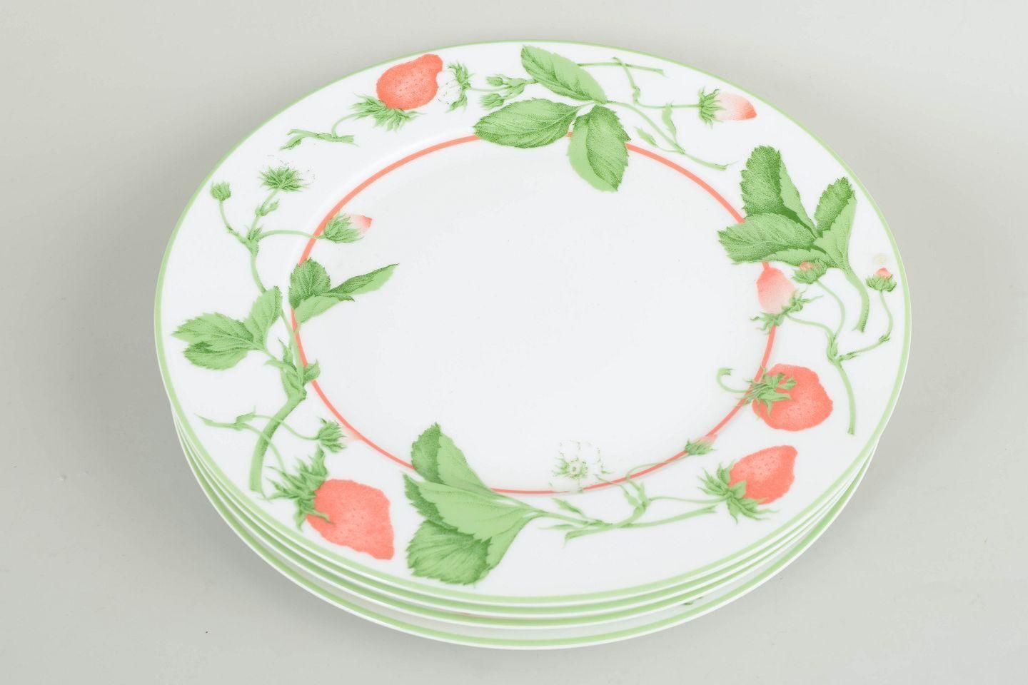 Bill Goldsmith For Limoges. 4 Porcelain Charger Plates. Fraise Series. 1980s photo furniture