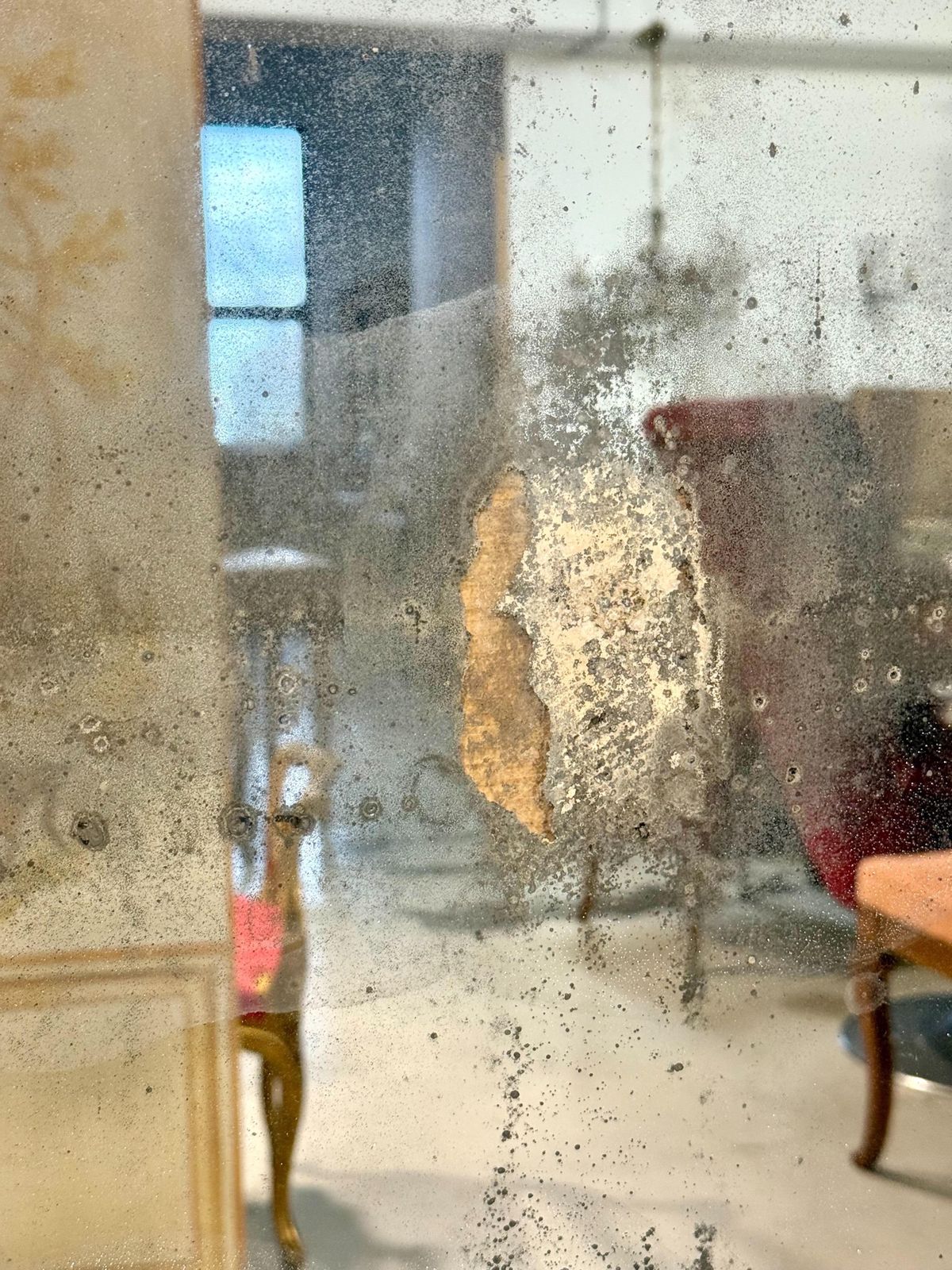 photo vinterior 19th Century French Giltwood Mirror With Original Mercury Glass