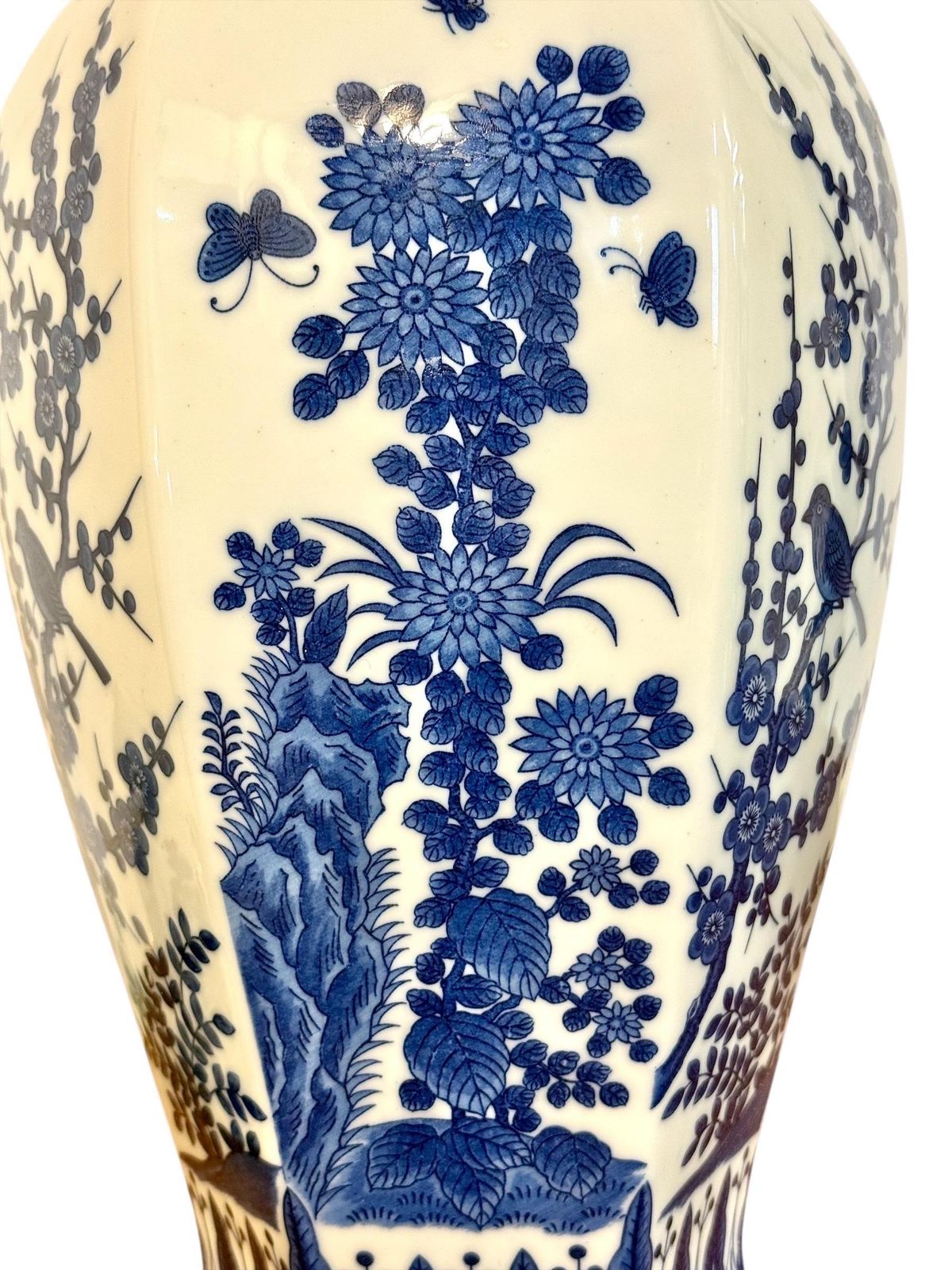 photo for sale Large Blue And White Hexagonal Lidded Porcelain Vase, Chinoiserie