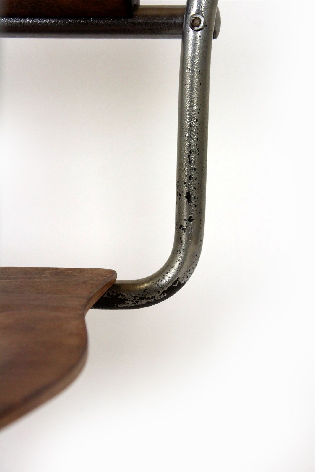 photo buy Restored Bauhaus B34 Cantilever Chair In Plywood & Chrome By Marcel Breuer, Early 1930s