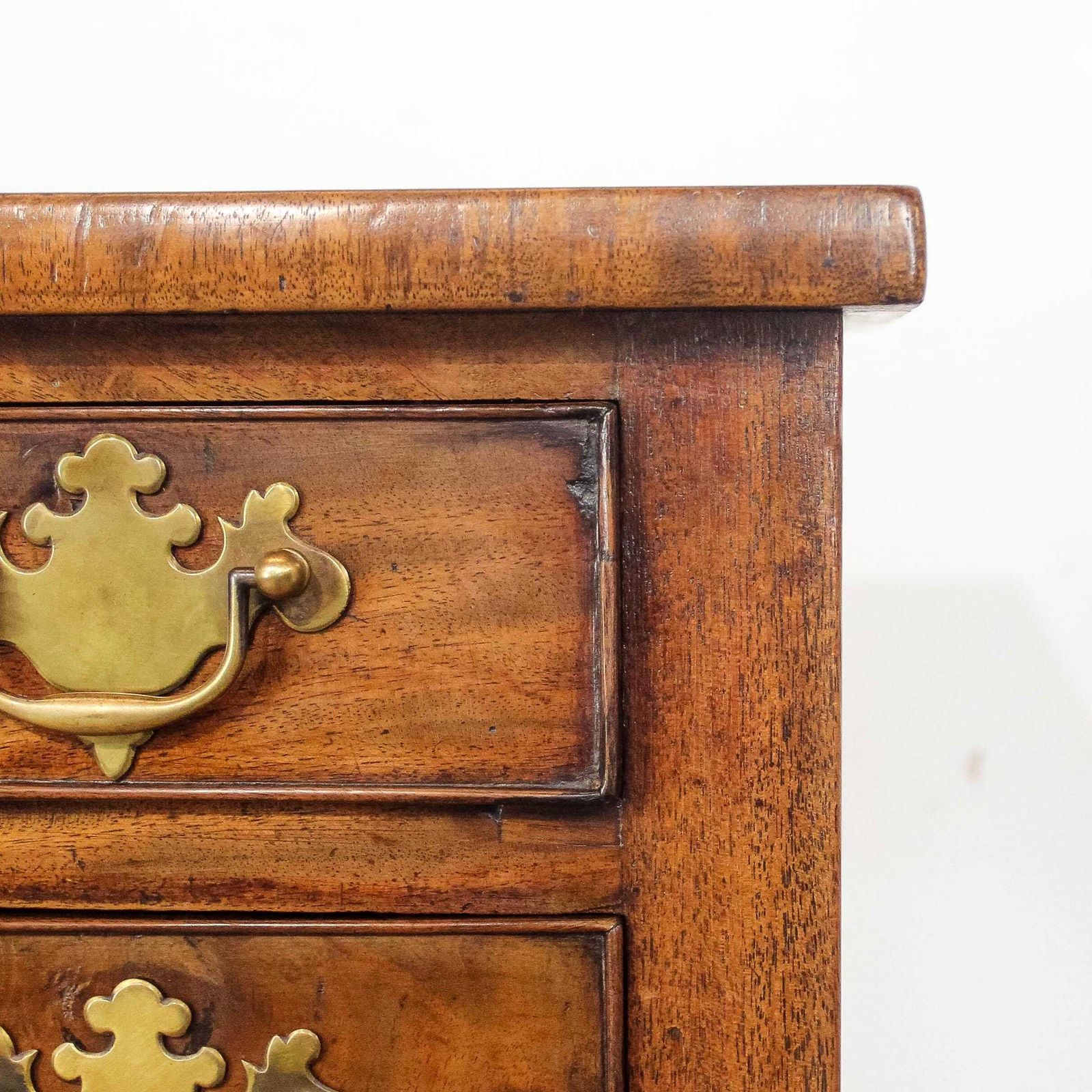 photo furniture Antique George III Mahogany Lowboy Side Table | Antique Tables | Antique Furniture | Antique Side Table