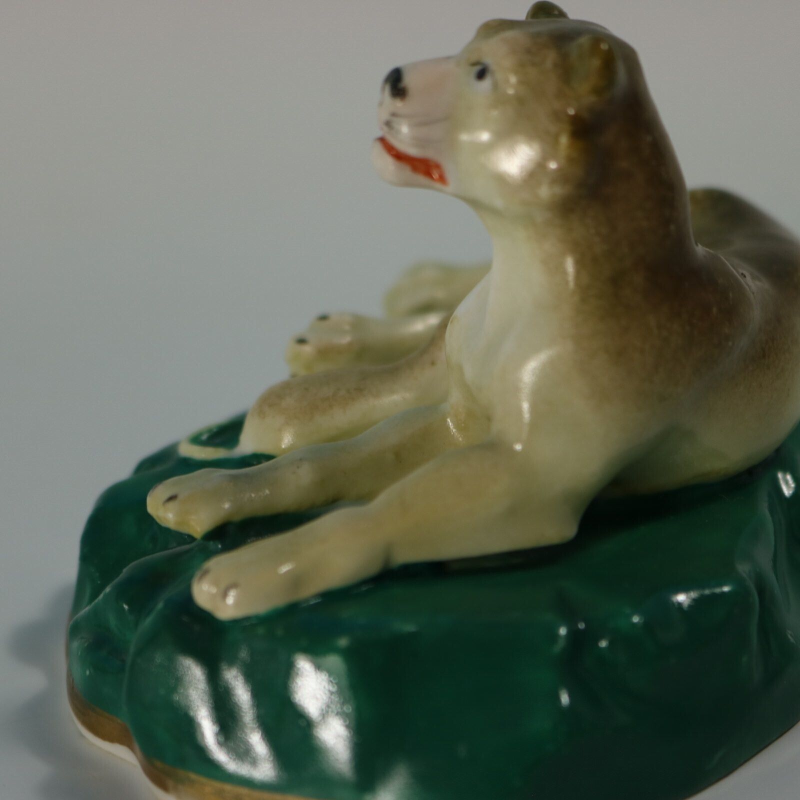 photo buy Rare Pair Staffordshire Lion And Lioness Figures