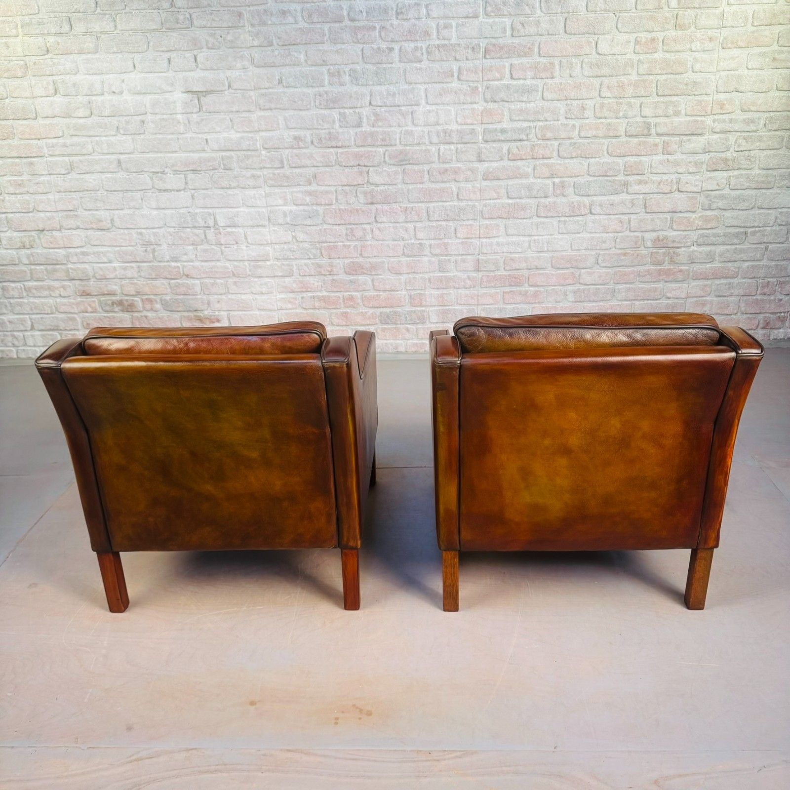 Pair Of Tan Leather Børge Mogensen Style Danish Armchairs – Hand Dyed Patina photo vintage