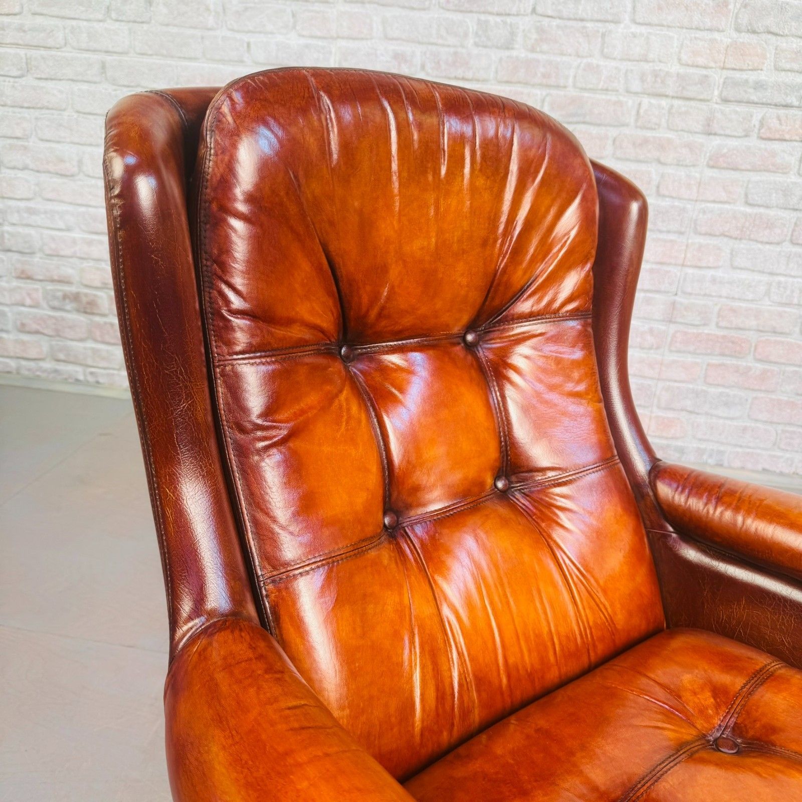 1970s Danish Egg Chair – Cognac Leather Swivel Base photo vinterior