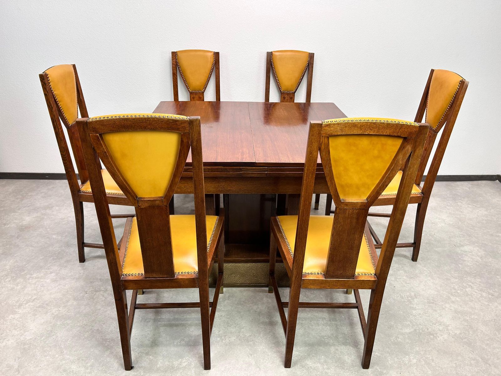 photo vintage Set Of 10 Dining Room Chairs By Joseph María Olbrich