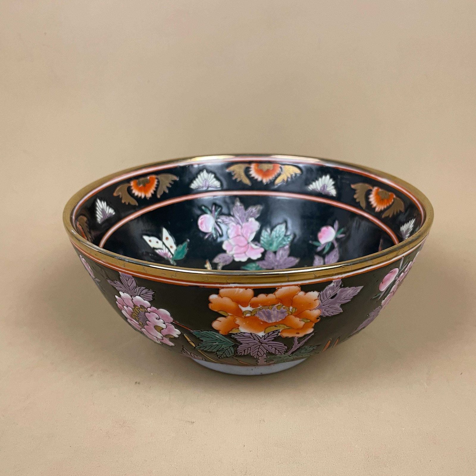Oriental Ceramic Hand Painted Floral Bowl Plate Japanese Decorative Asian Round Porcelain Black Pink 20cm Hand Painted Display Antique photo Home Decor