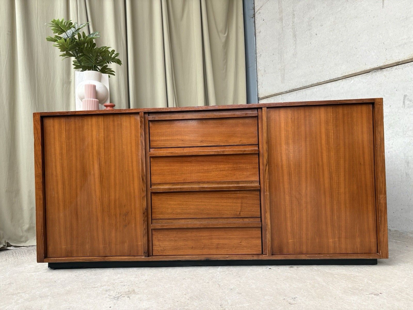 Vtg Late Mid Century Heals Sideboard Credenza Media Cabinet Unit Storage R1124 photo furniture
