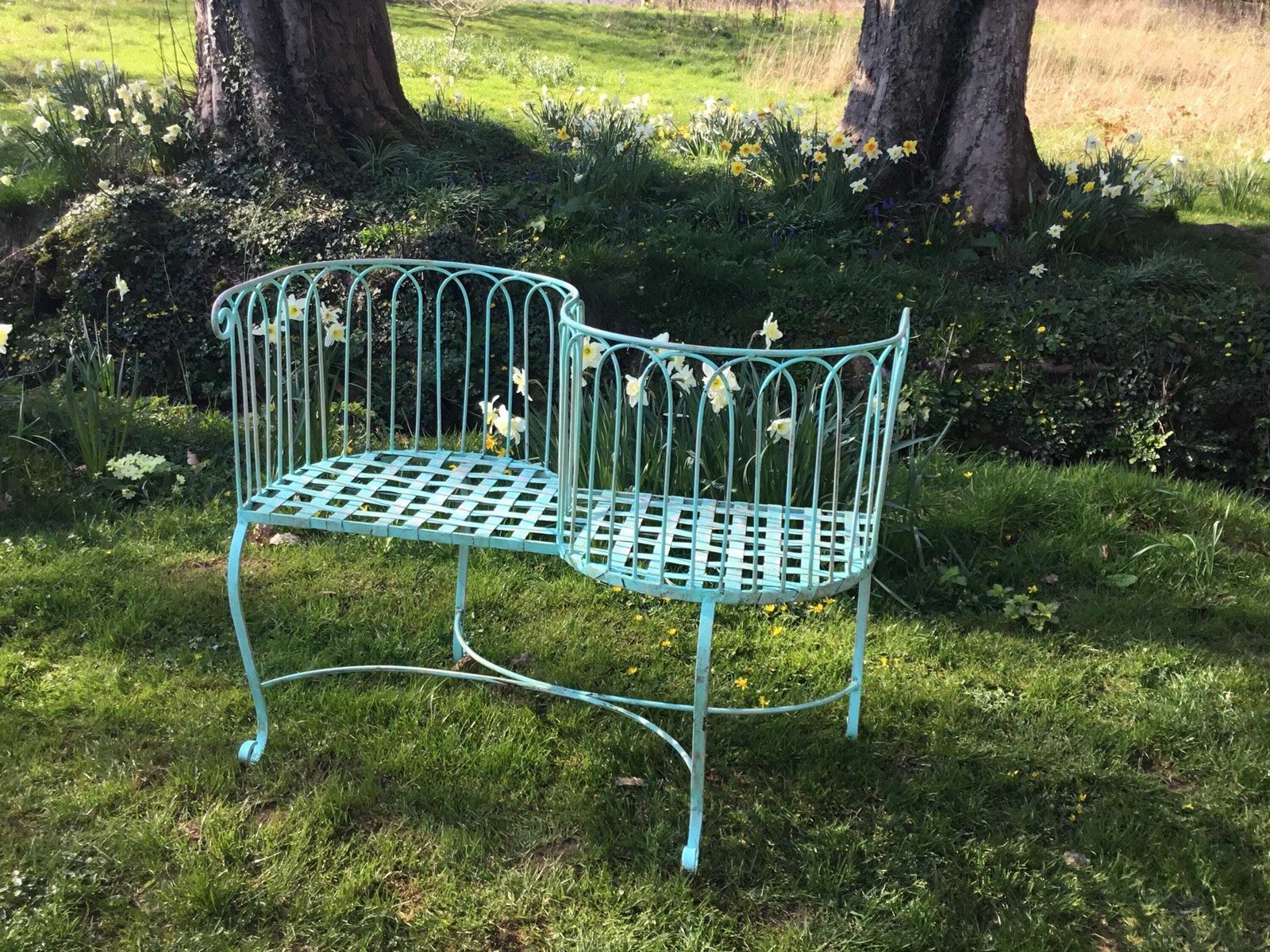 Vintage Decorative Wrought Iron Love Seat/Conversation Garden Bench photo furniture