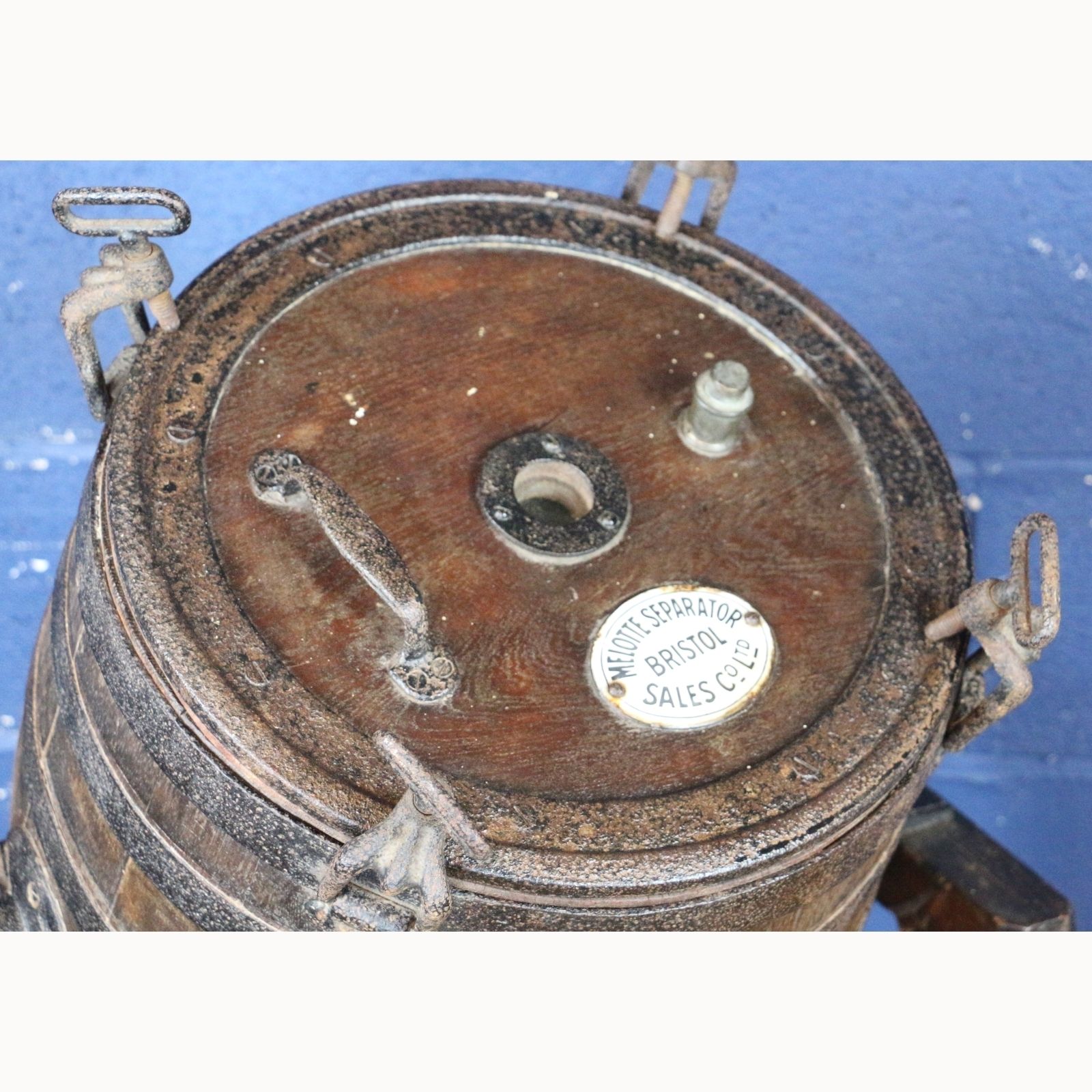 An Early C20th Oak Butter Churn On Pine Stand By Melotte Separator Sales Co Bristol photo for sale