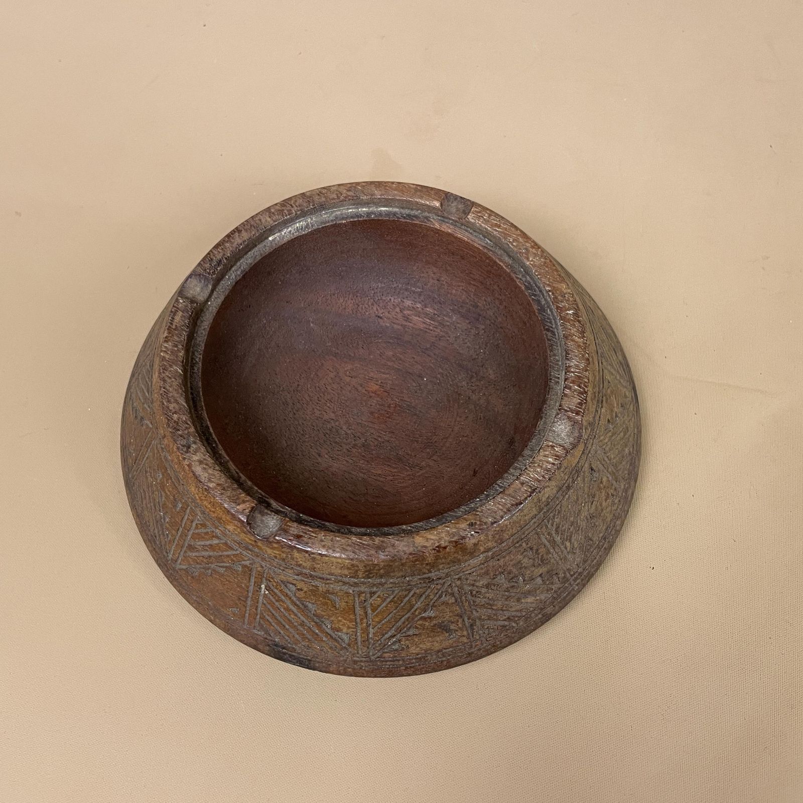 Vintage Hand Carved Wooden Bowl Decorative Geometric Pattern Rustic Display Tub Farmhouse Cottage Tableware Wood Handmade Round photo Home Decor