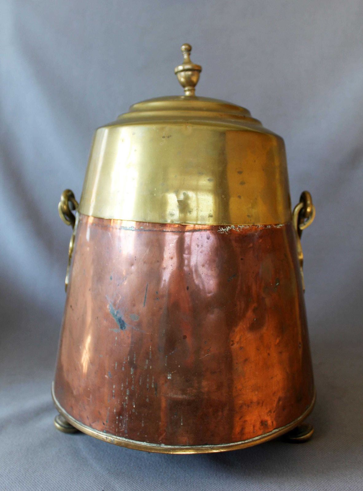 Zeer Grote Antieke Nederlandse Doofpot, 19e Eeuw, Messing En Koper, Knop, Driepoot, Beweegbaar Handvat, Nederland photo vintage