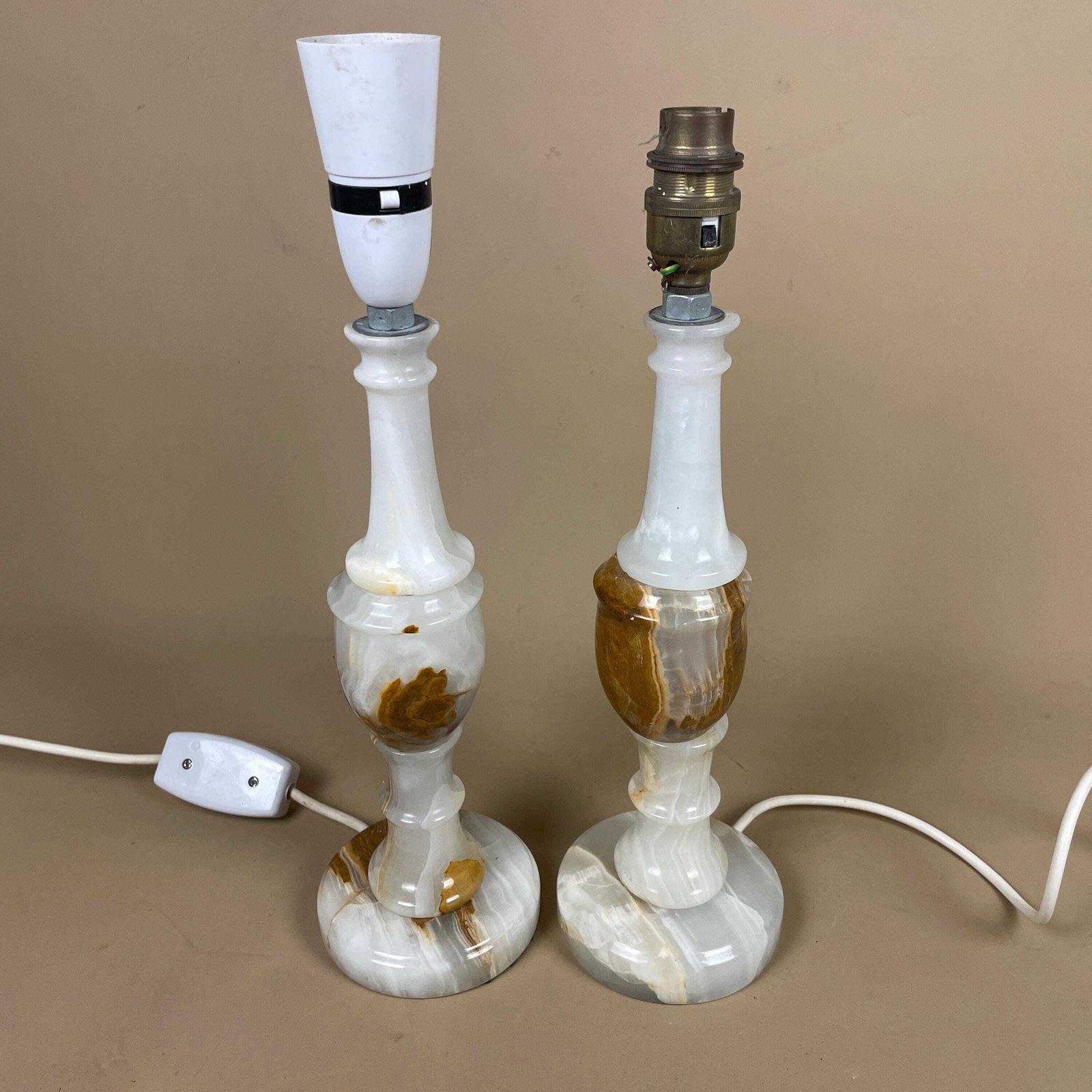 Pair Of 2 Antique Alabaster Marble Lamp Light Bedside Side Table Marbled Patterned Vintage Stone Brown Bedside Lamps Set Cream Round Base photo buy