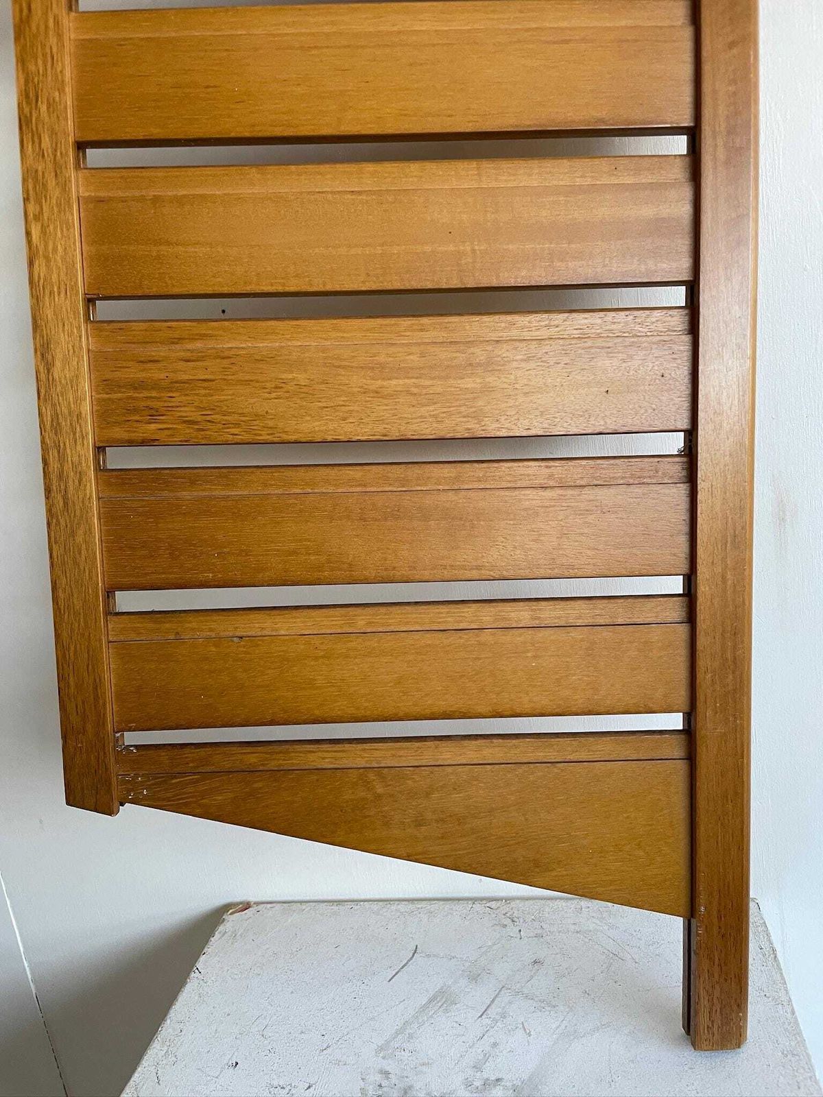 photo furniture Wooden Short Deep Staples Ladderax Lean To One Foot Ladder (13g)