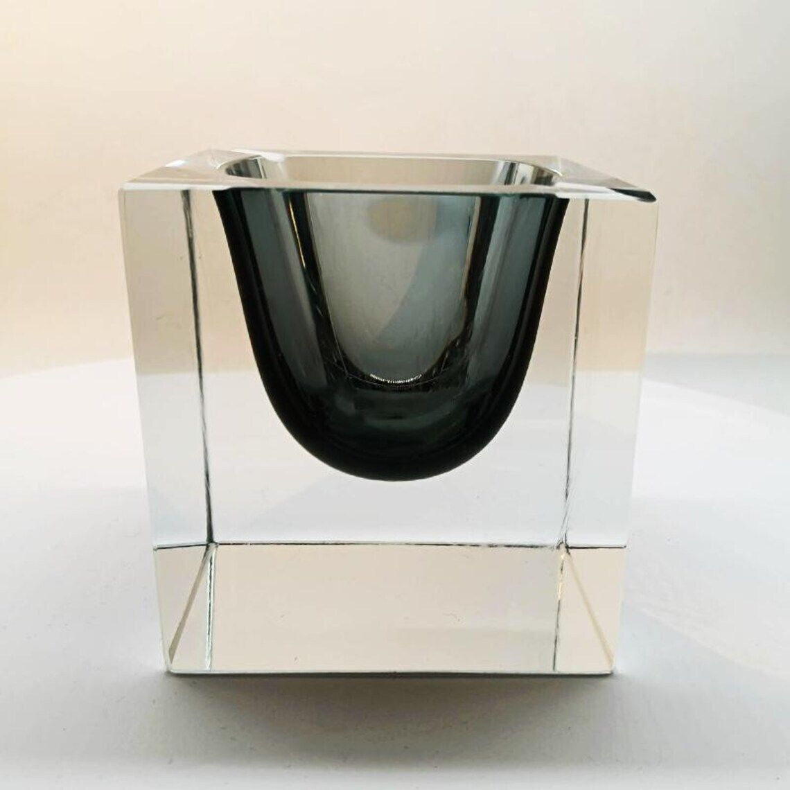 1960s Rare Big Cube Ashtray Or Catch All In Murano Glass By Flavio Poli For Seguso. photo furniture